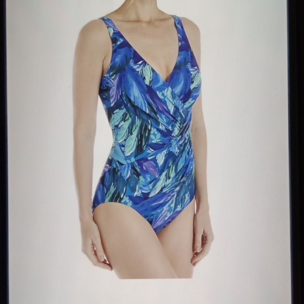 Miraclesuit Flamenco Oceanus One Piece Swimsuit Blue Flattering Vacation Large